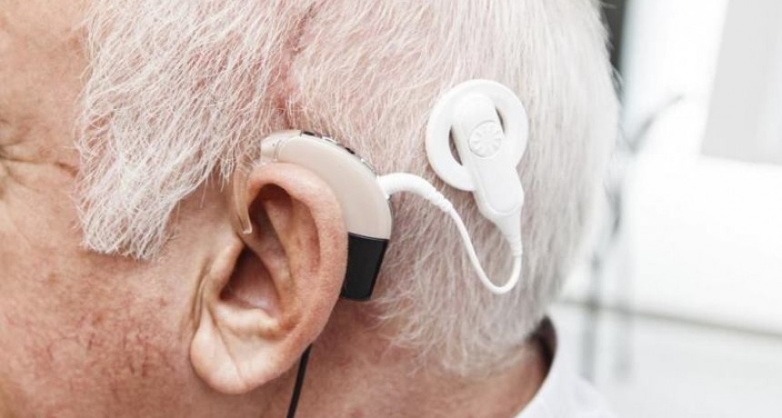 SANTA MARIA: Jubilado Docente sigue esperando el Implante Coclear