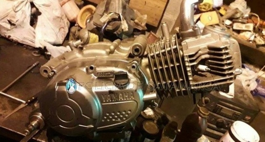 Detienen a dos personas que ofrecían motopartes robadas en Facebook