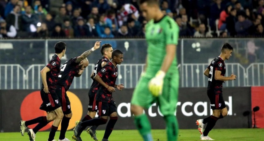 River le ganó 2 a 0 a Palestino y se clasificó a los octavos de final de la Copa Libertadores
