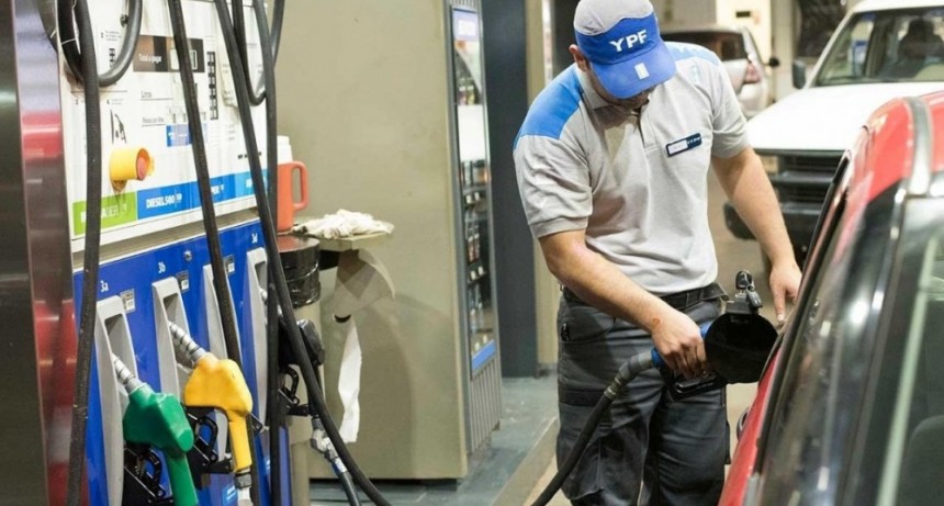YPF aumentó un 4% los precios de los combustibles en todo el país