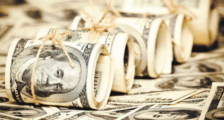 El dólar extiende la baja y se vende a 44,50 pesos en el Banco Nación