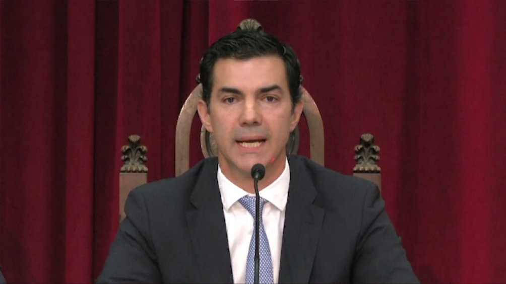 Urtubey se manifestó a favor de una  