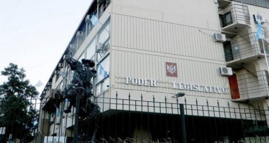 Senadores Catamarqueños destinarán el 30% del sueldo a sus departamentos