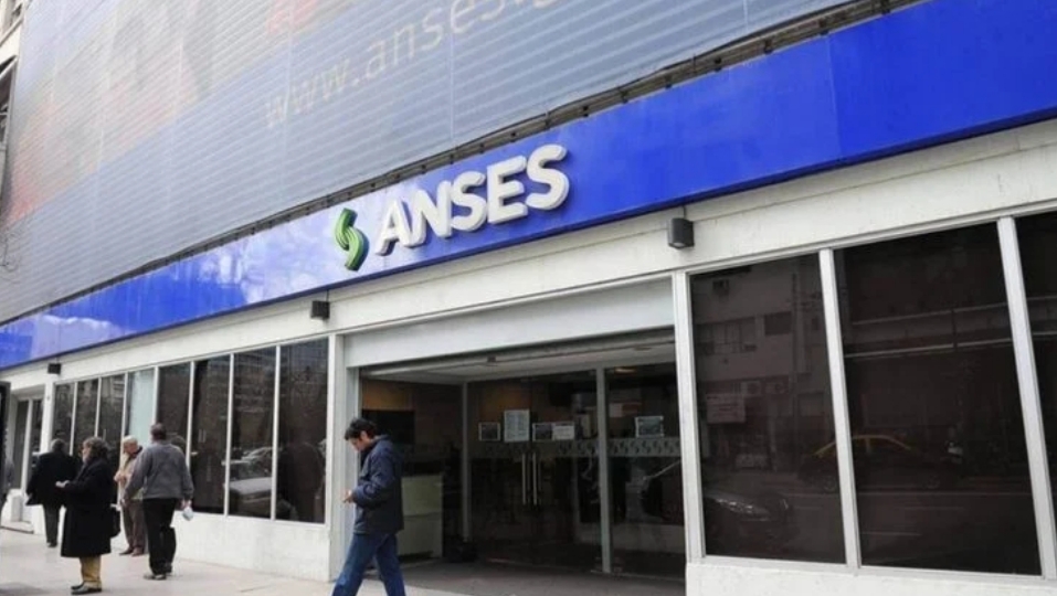 ANSES: Ingreso Familiar de Emergencia ¿Desde cuándo y cómo se podrá saber si cobras los $10.000?