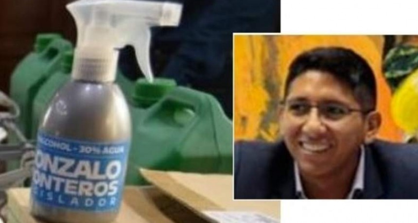 En plena cuarentena: Legislador Peronista reparte alcohol en gel con su nombre
