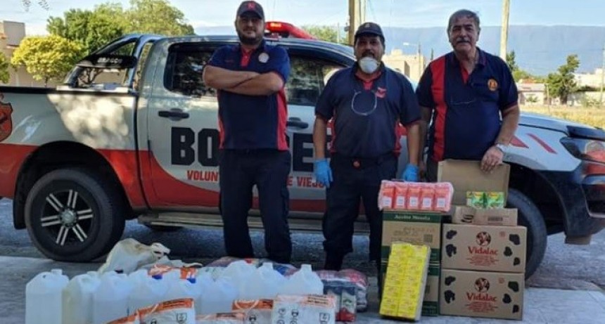 Bomberos recibieron kits de bioseguridad en caso de activarse el protocolo del COVID-19