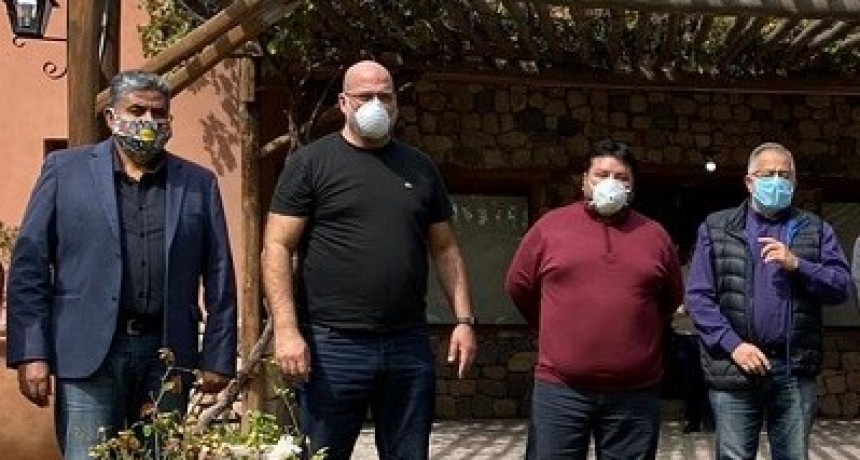 Micone, se reunió con intendentes del oeste catamarqueño