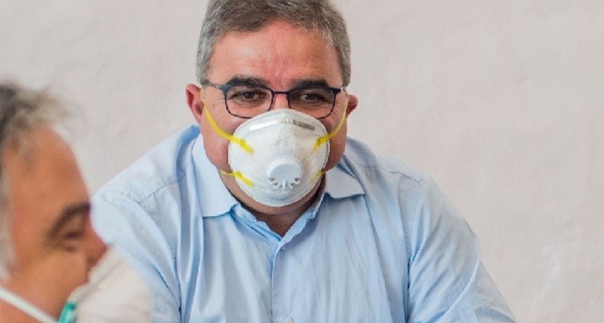 Raúl Jalil afirmó que “por ahora podemos pagar los sueldos