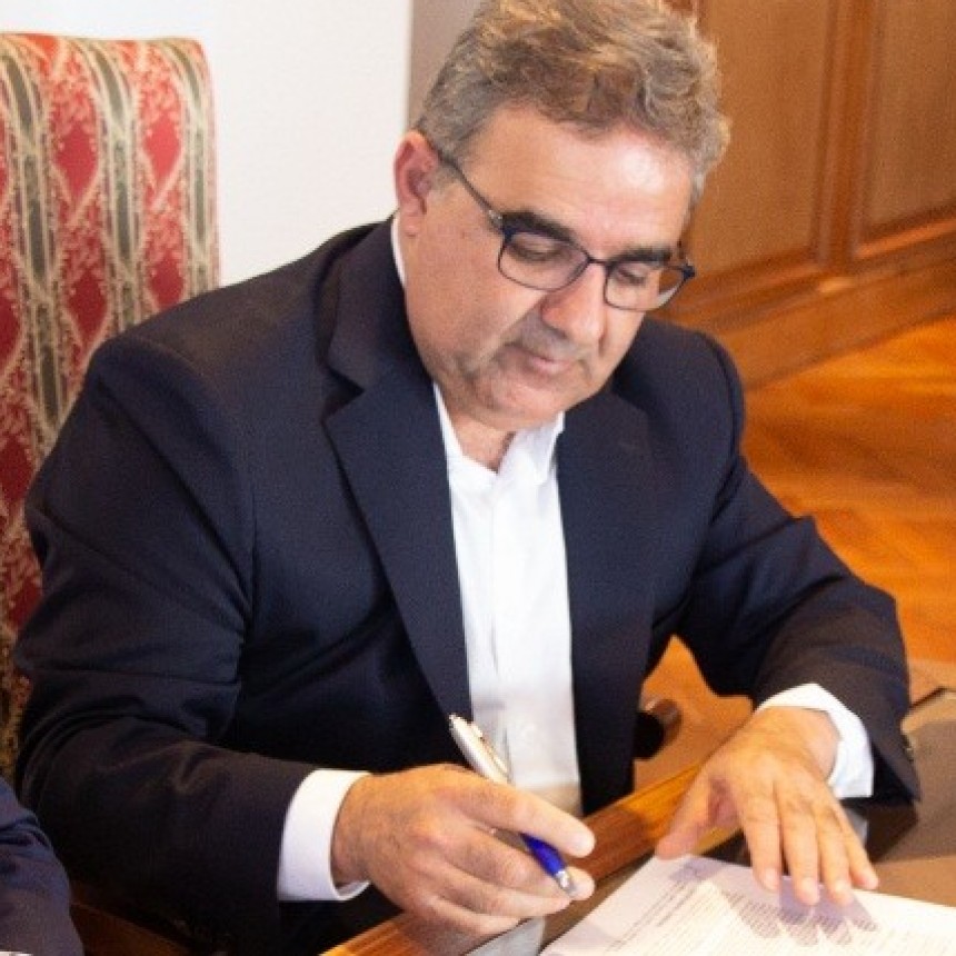 POR DECRETO: El Gobierno avanzará con la reestructuración laboral del Estado