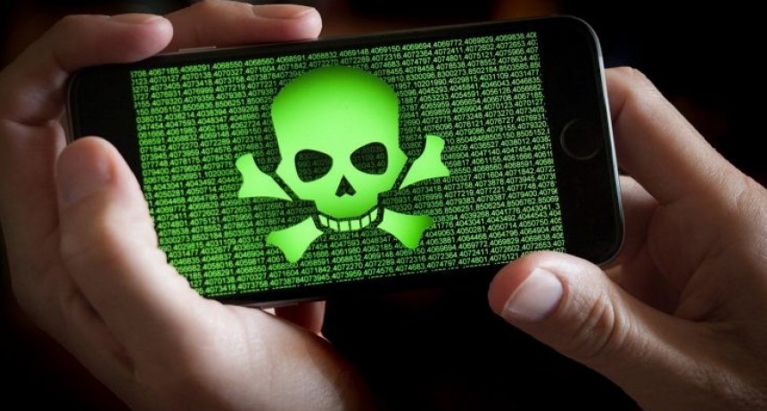 Alertan cómo es el software con el que espían a los periodistas