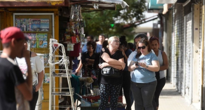 Bono de $10.000: 4 millones de personas sin cuenta bancaria deben cobrar y definen el operativo