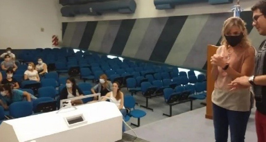 Palladino: la provincia capacita a trabajadores de la salud para el “Malbrán” 