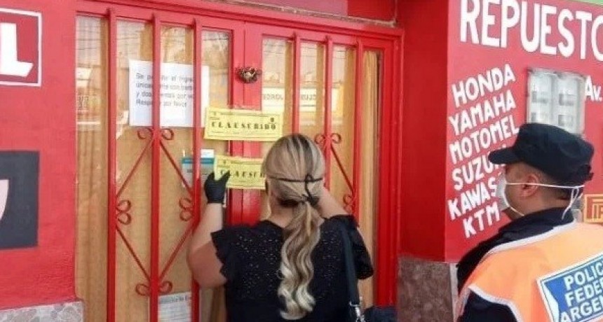 Clausuran comercios por atender al público en incumplimiento de la cuarentena