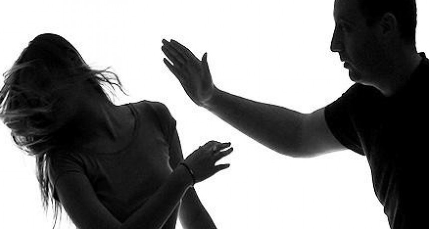 Detienen a dos policías y suman seis en solo 24 horas