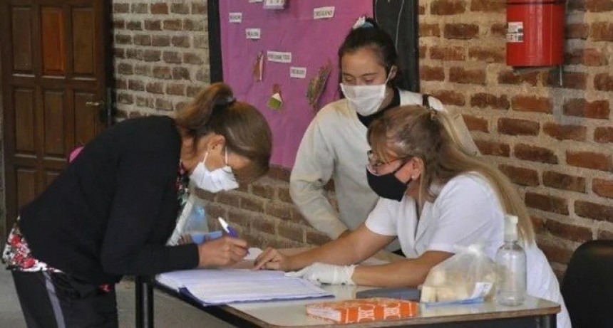 VALLE VIEJO: Entrega de módulos alimentarios