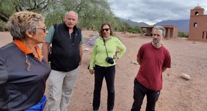 Atractivos turísticos de Catamarca cautivan a Periodistas europeos 