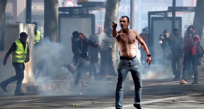 Más de 280 detenidos en marcha de  