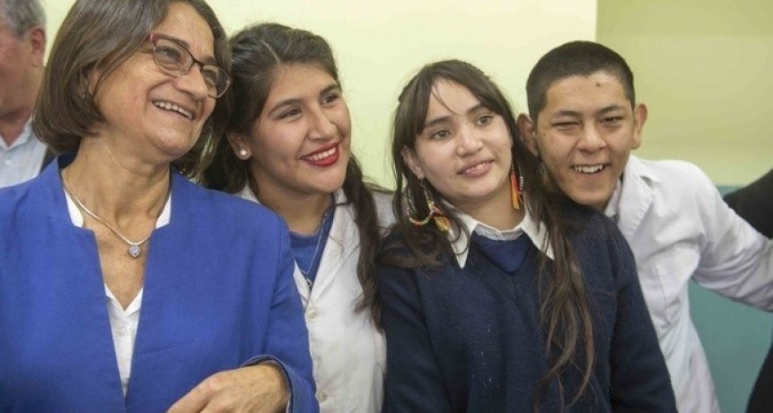 La Gobernadora inauguró la Escuela Especial N°2 Un Nuevo Día