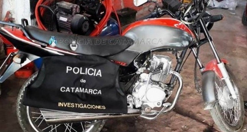 Aprehenden a un ladrón reincidente y encuentran una moto robada en un taller