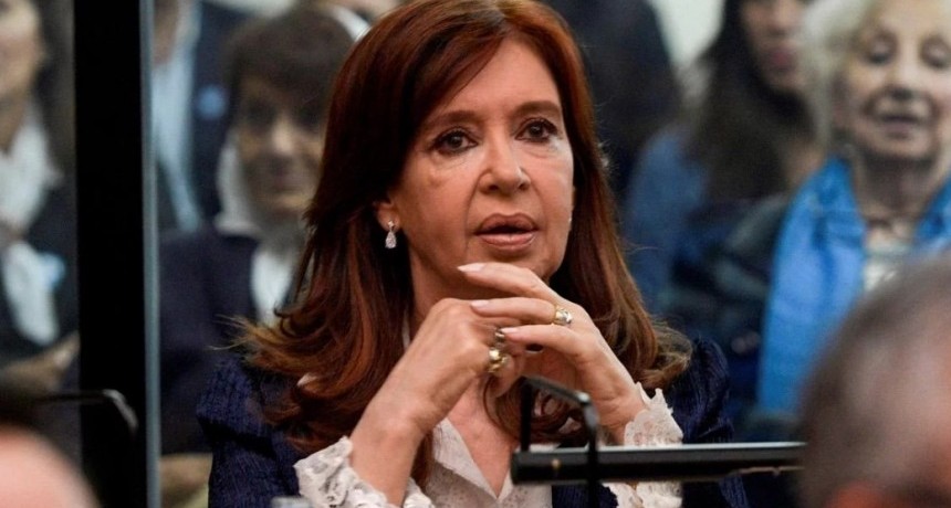 Del silencio de Cristina a la risa de Lázaro Báez: así fue el primer día del juicio a la expresidenta