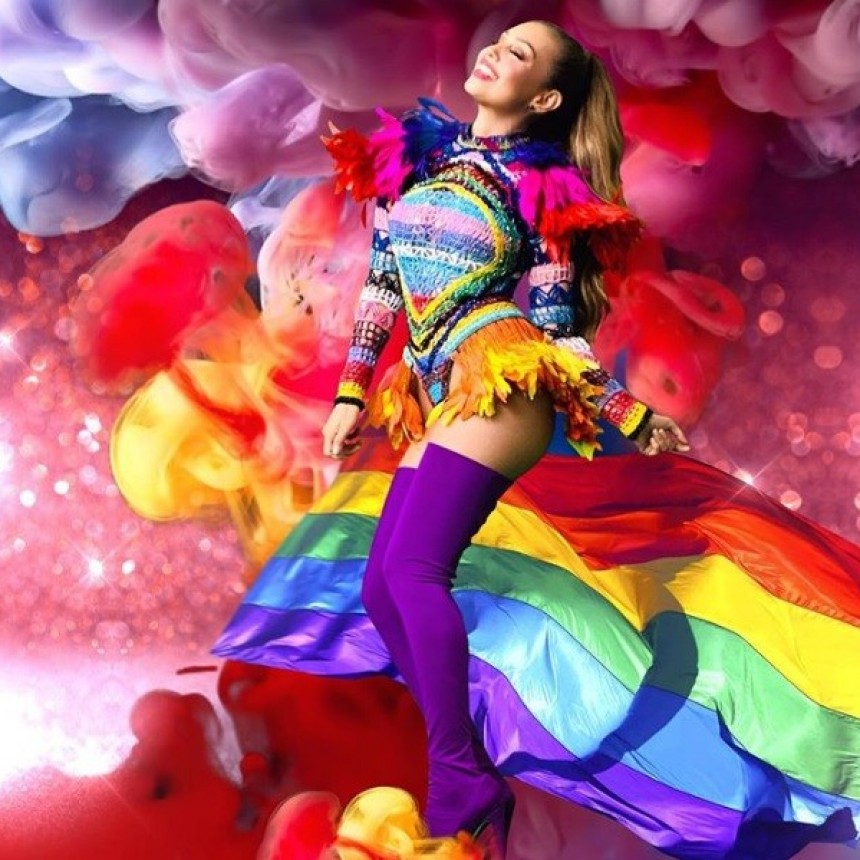 Thalía y su homenaje a la comunidad LGBTQ con mensajes a favor de la diversidad