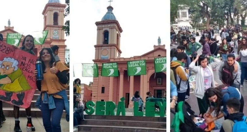 En Catamarca también marcharon a favor del aborto 