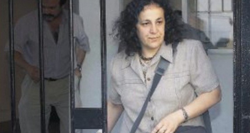 Nombraron directora de prensa presidencial a la esposa de un famoso guerrillero chileno