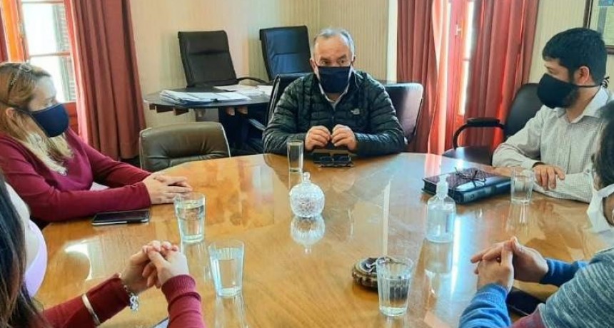 El Frente de Gremios Estatales de Catamarca, anunció para el miércoles  movilización en repudio de la reforma del Estado