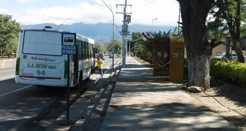 Paro de UTA: Otra semana sin transporte público