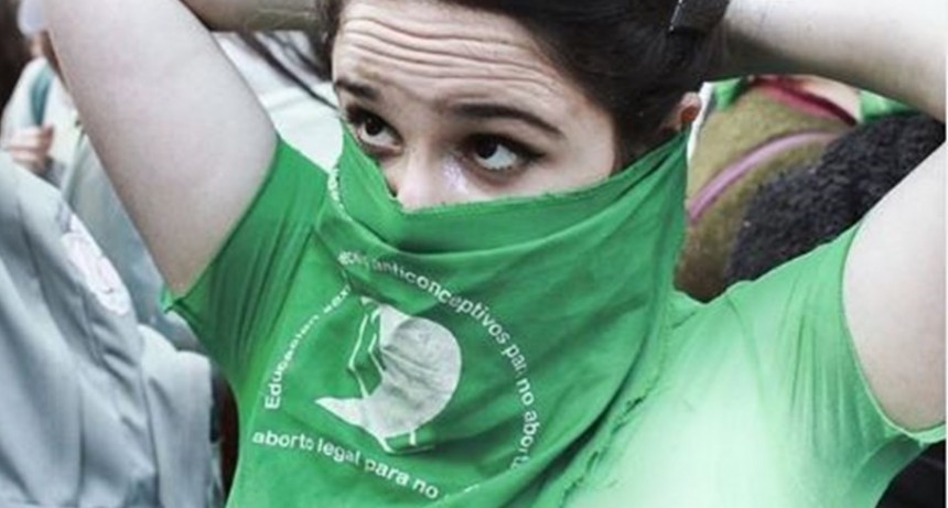 Ofelia Fernández: Todos los que fueron a la plaza son unos FORROS