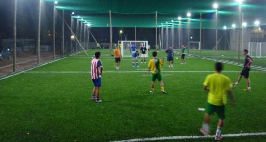 En Salta habilitan los partidos de Fútbol 5: cómo es el protocolo