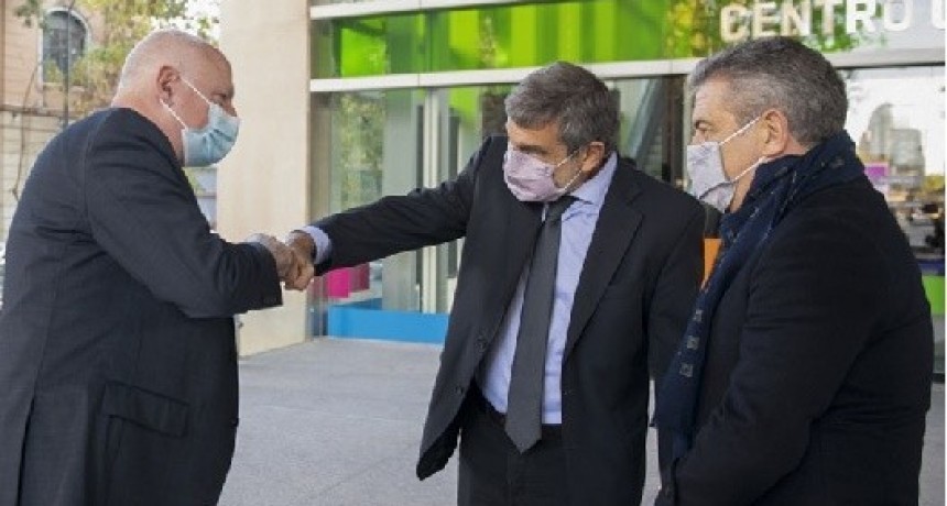 Delegación israelí visitó el Hospital El Cruce y se reunió con Salvarezza 