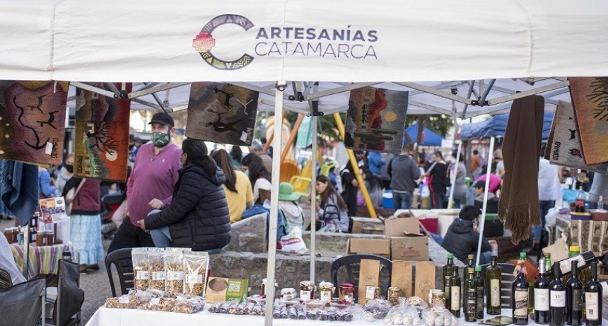 Productos de Catamarca en Feria Artesanal y Gastronómica en Córdoba