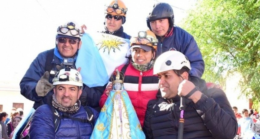 Aguilas de Fuego, declarados "Personalidad destacada"