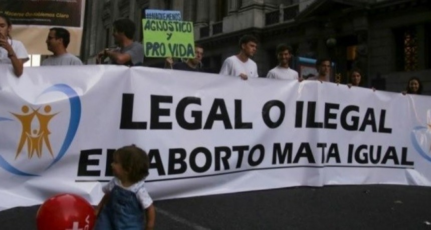 "Sobrevivientes del aborto" entregar&aacute;n firmas en contra de la despenalizaci&oacute;n