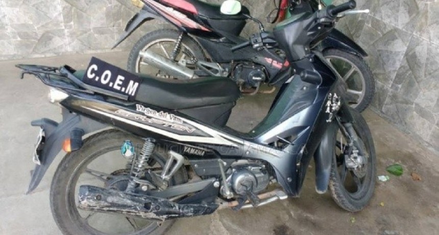 Atrapan a ladrones de motos tras persecuci&oacute;n