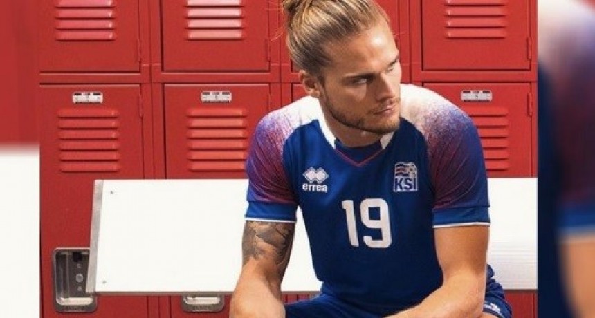 Modelo, futbolista y pol&iacute;tico: El &ldquo;19 de Islandia