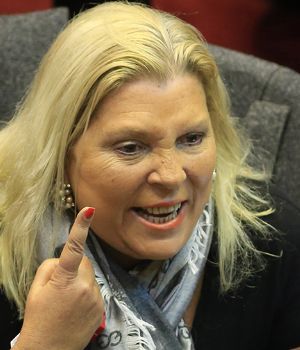 Aborto: Carri&oacute; denunci&oacute;  "manipulaci&oacute;n de votos" y llam&oacute; "a cambiar Cambiemos"