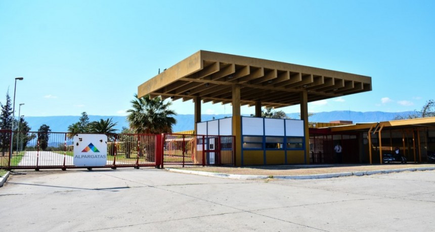 Se confirmó la compra de Alpargatas