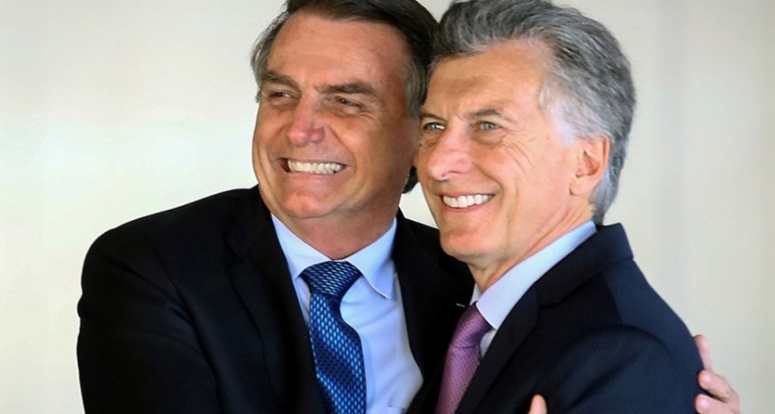 En plena campaña electoral, Mauricio Macri recibe hoy a Jair Bolsonaro