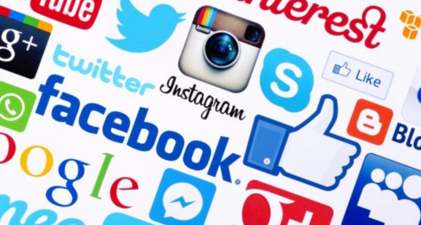 Niña fue víctima de exhibiciones obscenas y acoso, a través del celular de su madre