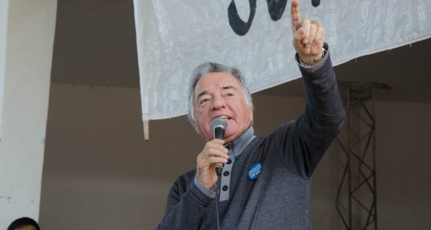 Para el oficialismo, la precandidatura de Barrionuevo no cosechará muchos votos