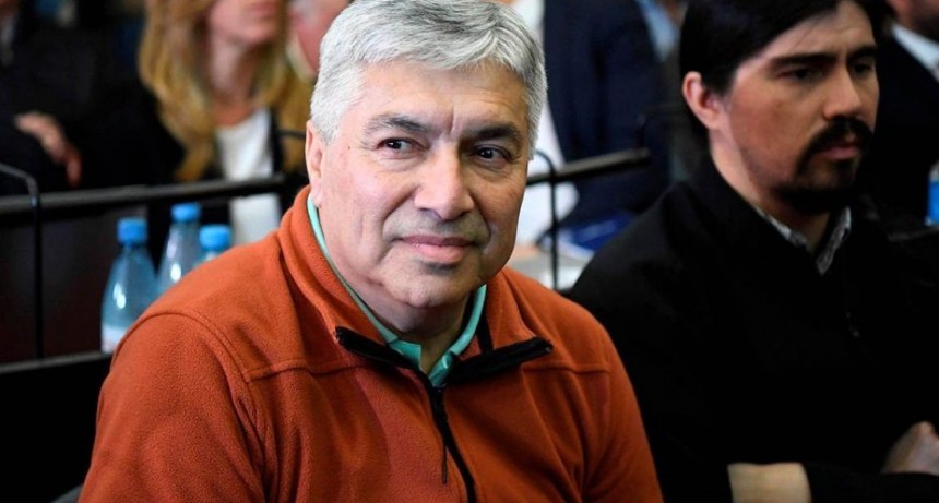 Escuchas: Báez maneja fondos desde la cárcel