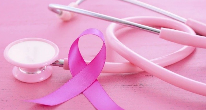 Destacan un nuevo tratamiento contra el cáncer de mama avanzado que reduce un 30% la mortalidad