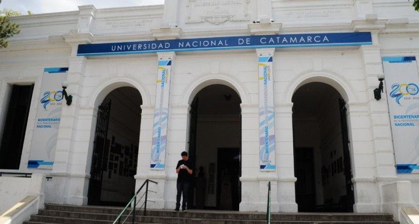 Inscripciones para beca de la UNCa