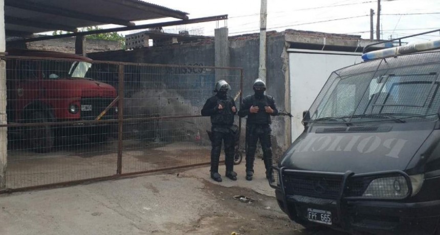 Dos policías integraban la banda narco desbaratada ayer, que operaba en la provincia
