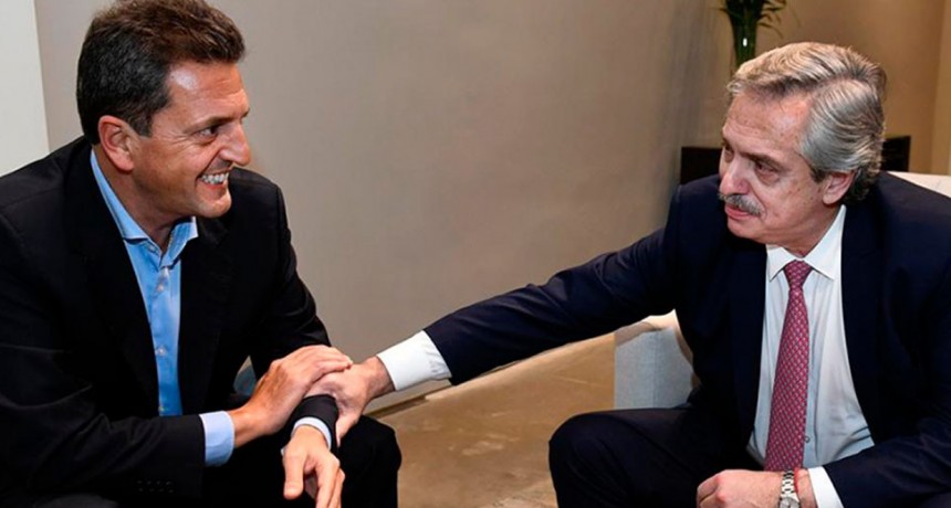 El kirchnerismo oficializó la alianza electoral con el Frente Renovador