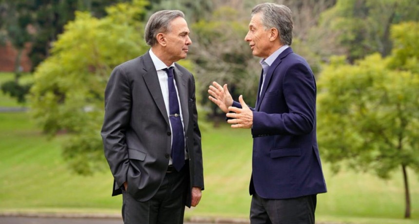 Una encuesta reveló cómo influye la llegada de Pichetto a la fórmula presidencial