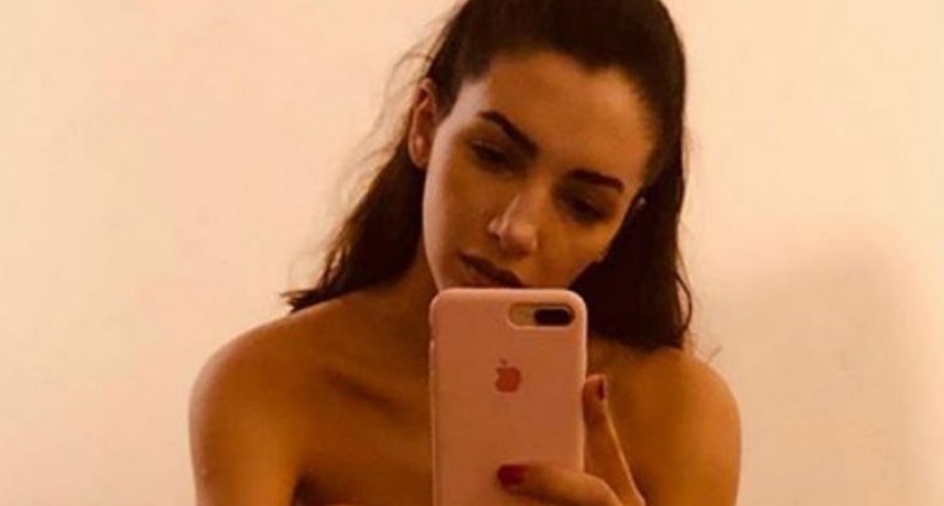 Thelma Fardin sorprendió con un desnudo total en las redes