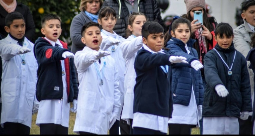 Actos por el día de la Bandera
